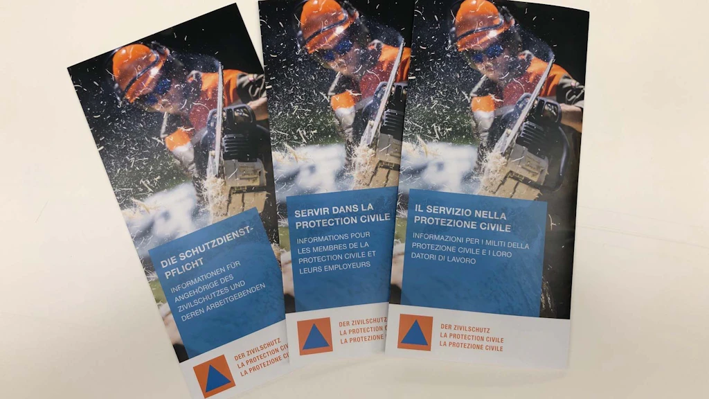 Flyer "Informationen für Angehörige des Zivilschutzes und deren Arbeitgebenden"